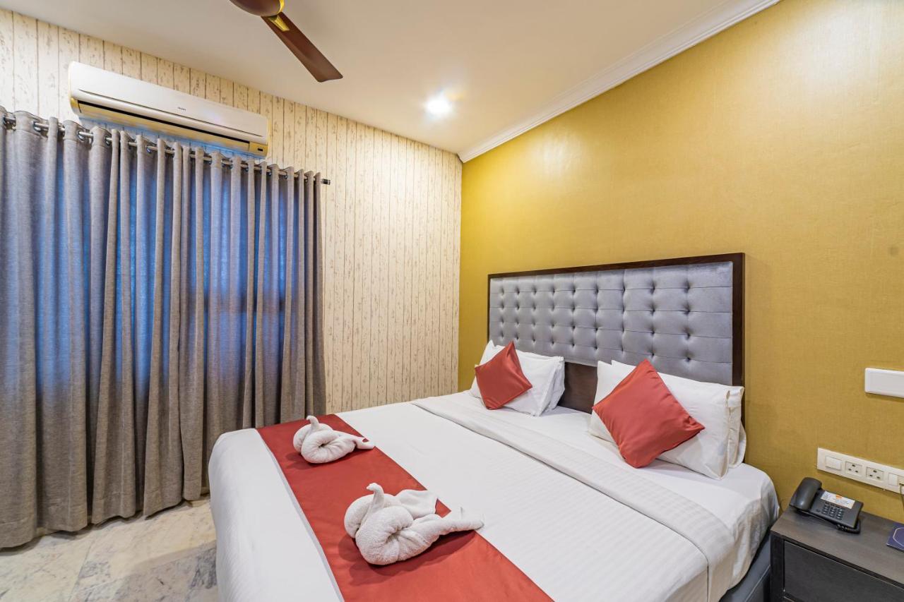 Hotel Athome , Whitefields, Kondapur Хидерабад Екстериор снимка